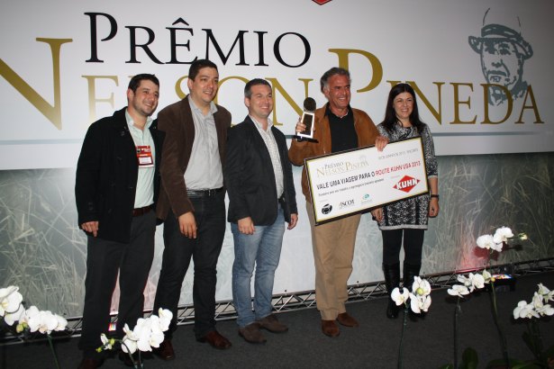 3º Nelson Pineda premiou os melhores confinadores do Brasil durante a 19ª Feicorte
